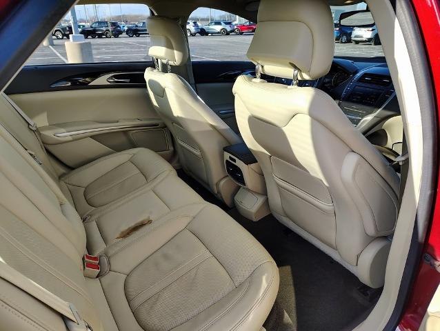 2015 Lincoln MKZ Vehicle Photo in GREEN BAY, WI 54304-5303