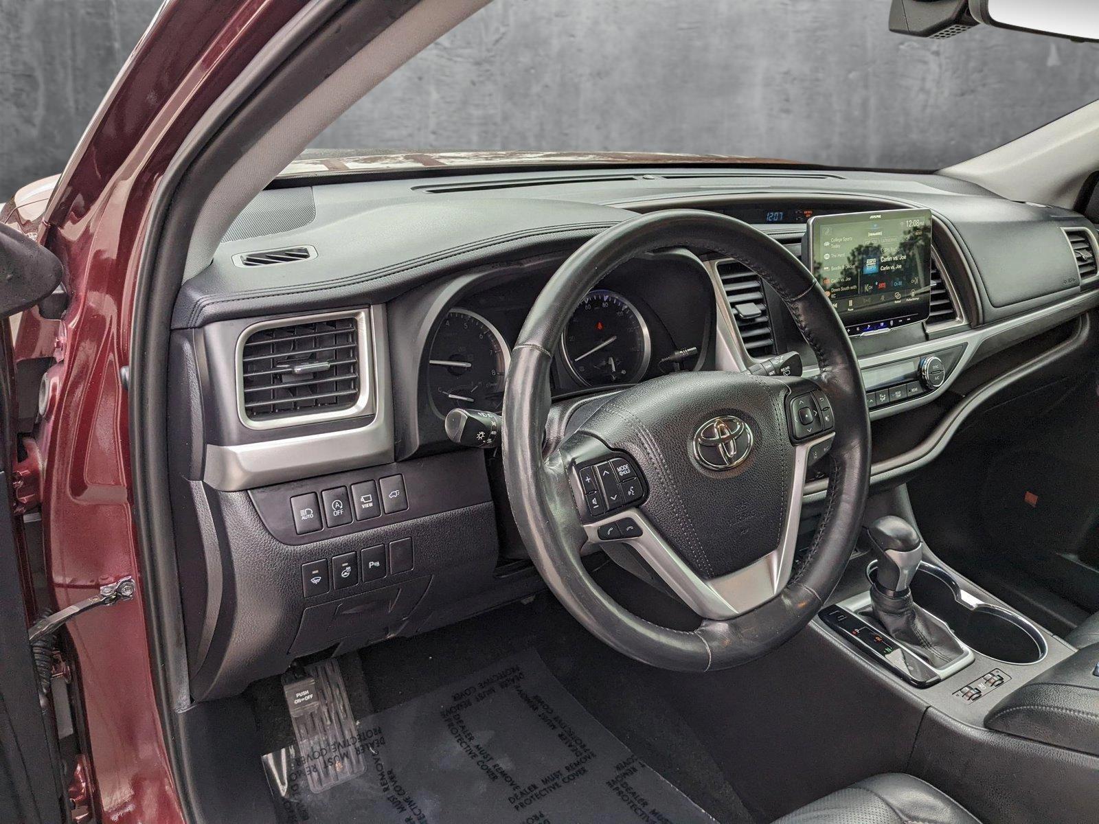 2019 Toyota Highlander Vehicle Photo in Jacksonville, FL 32256