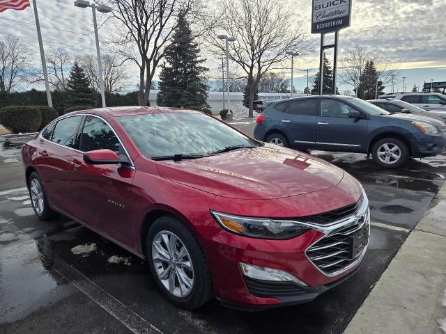 2021 Chevrolet Malibu Vehicle Photo in NEENAH, WI 54956-2243