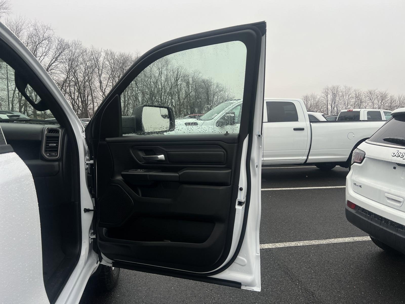 2025 Ram 1500 Vehicle Photo in Mechanicsburg, PA 17050-1707