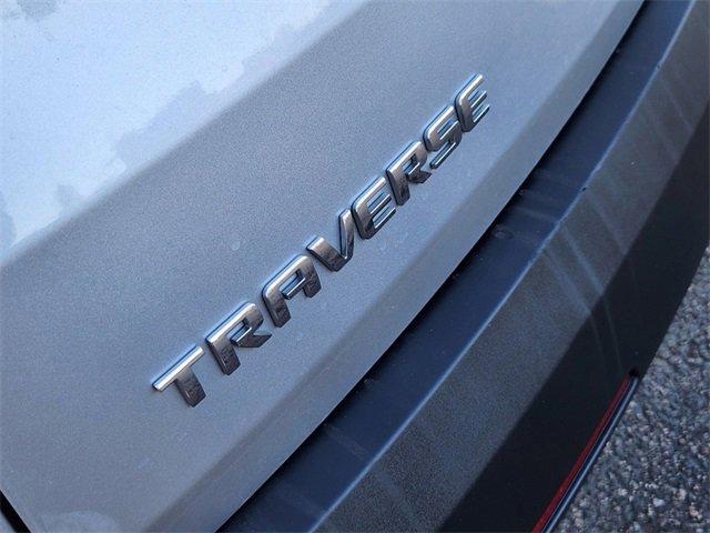 2022 Chevrolet Traverse Vehicle Photo in AURORA, CO 80011-6998