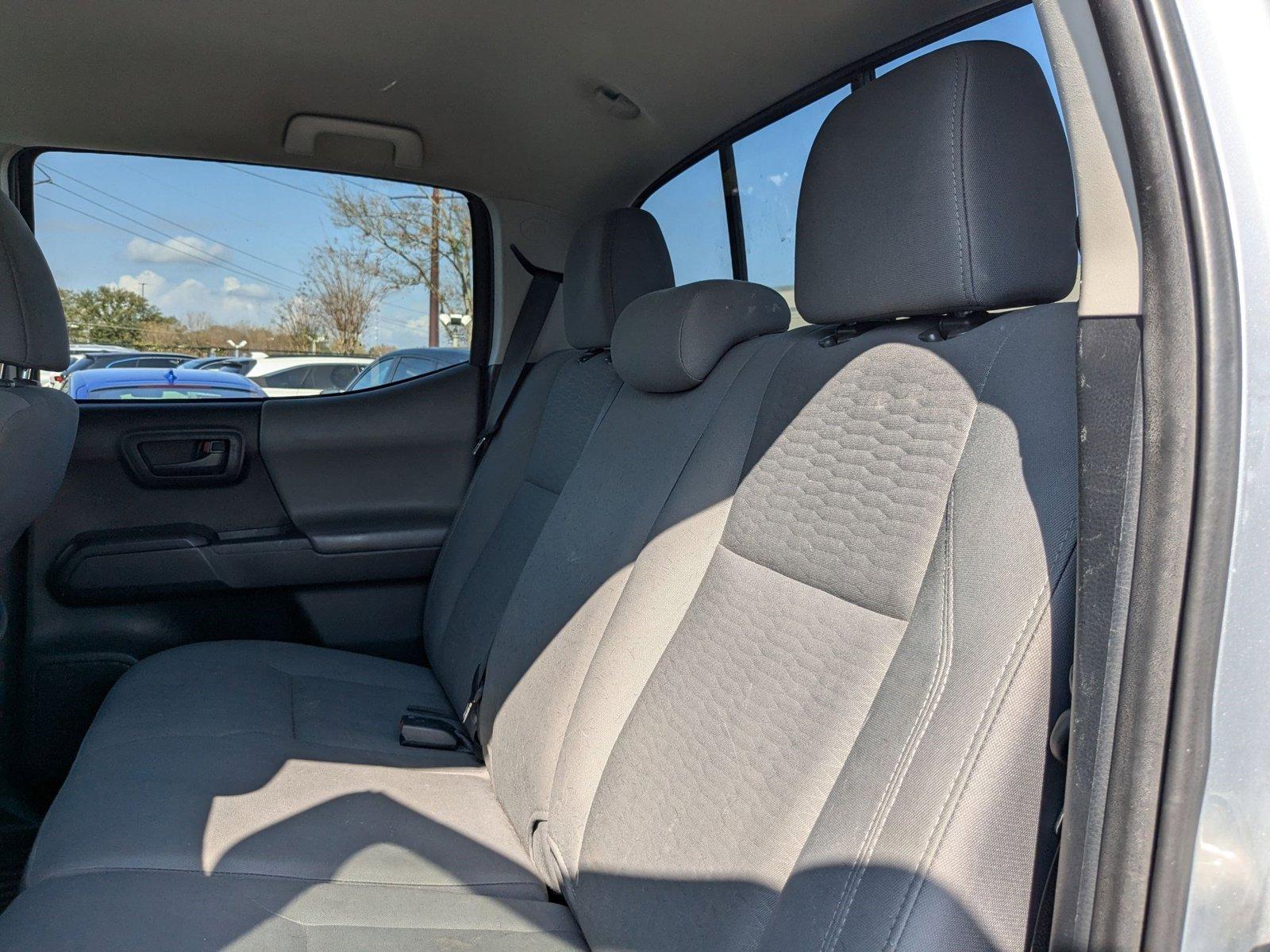 2019 Toyota Tacoma 2WD Vehicle Photo in Sanford, FL 32771