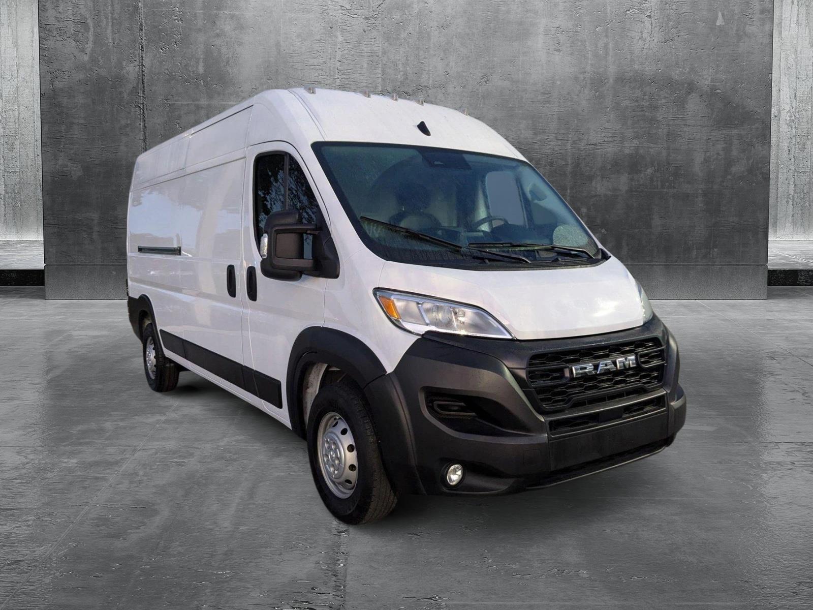 2023 Ram ProMaster Cargo Van Vehicle Photo in Miami, FL 33169