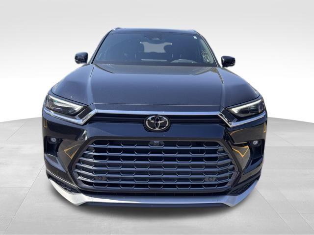 2024 Toyota Grand Highlander Vehicle Photo in DELRAY BEACH, FL 33483-3294