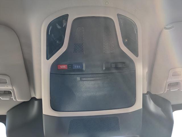 2025 Subaru Outback Vehicle Photo in Green Bay, WI 54304