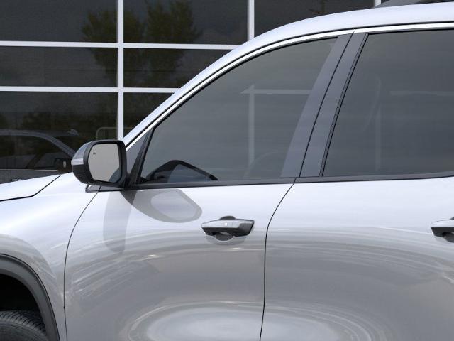 2025 Chevrolet Traverse Vehicle Photo in Roslyn, NY 11576