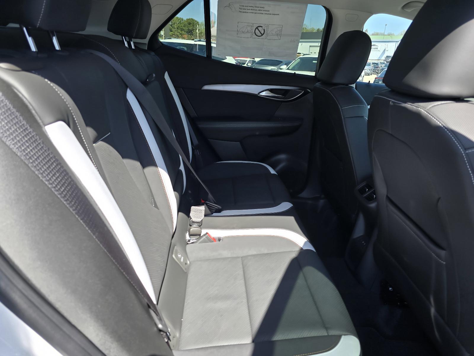 2025 Buick Envision Vehicle Photo in Rolla, MO 65401