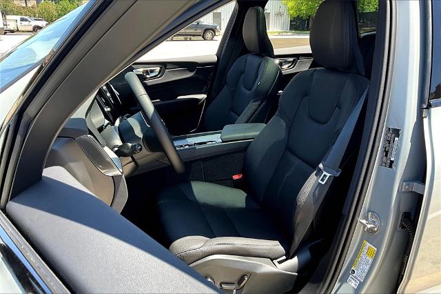 2025 Volvo XC60 Plug-In Hybrid Vehicle Photo in Houston, TX 77007