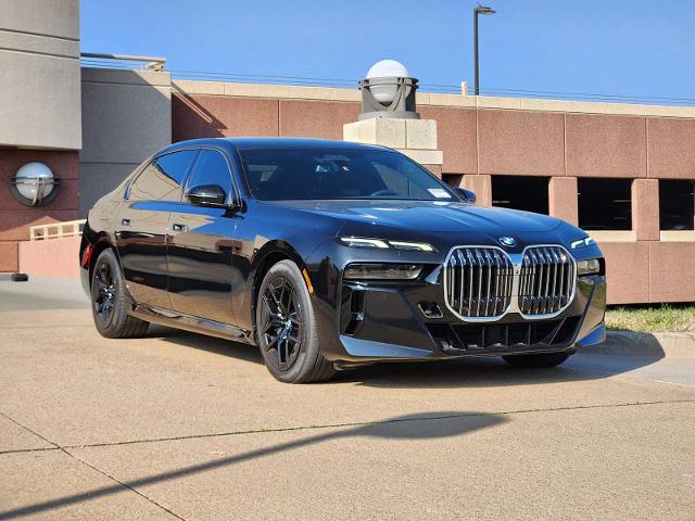 2023 BMW 760i xDrive Vehicle Photo in PLANO, TX 75024
