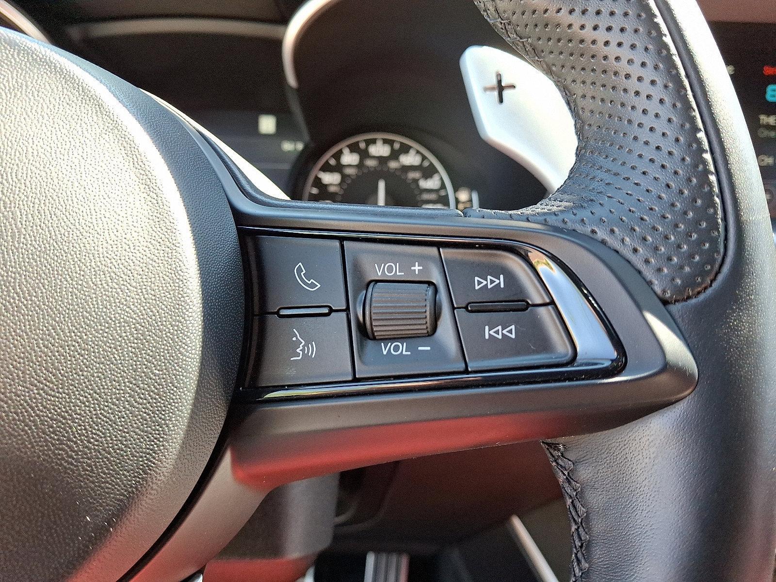 2022 Alfa Romeo Stelvio Vehicle Photo in Willow Grove, PA 19090