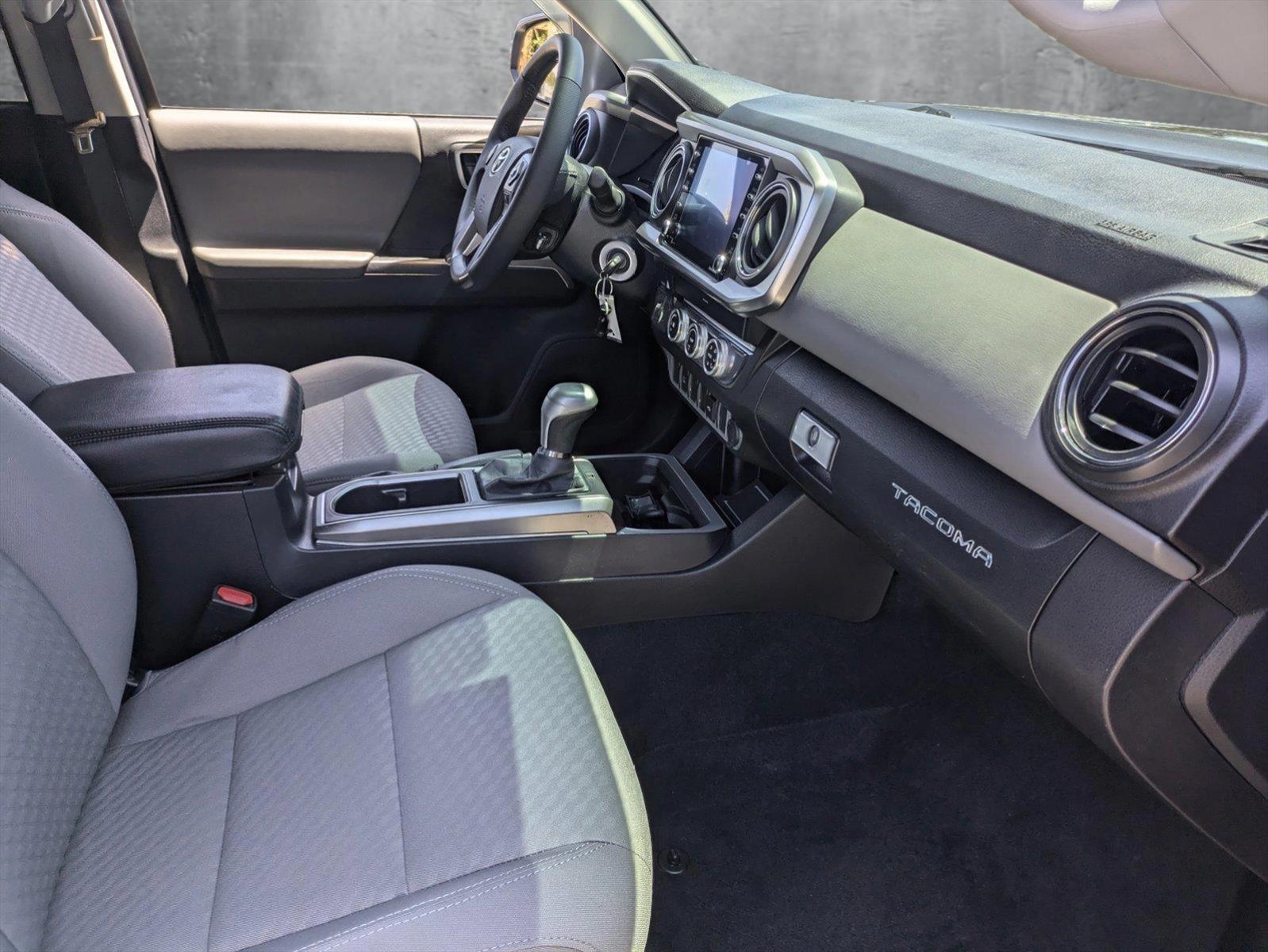 2022 Toyota Tacoma 2WD Vehicle Photo in Miami, FL 33015