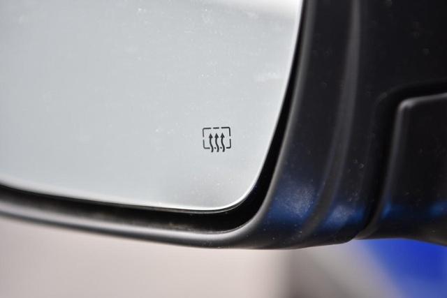2025 Nissan Frontier Vehicle Photo in Ballwin, MO 63011