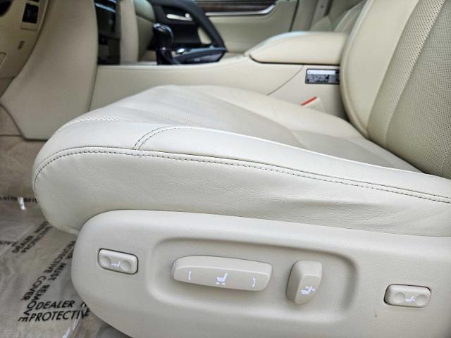 2020 Lexus LX 570 Vehicle Photo in FORT WORTH, TX 76132