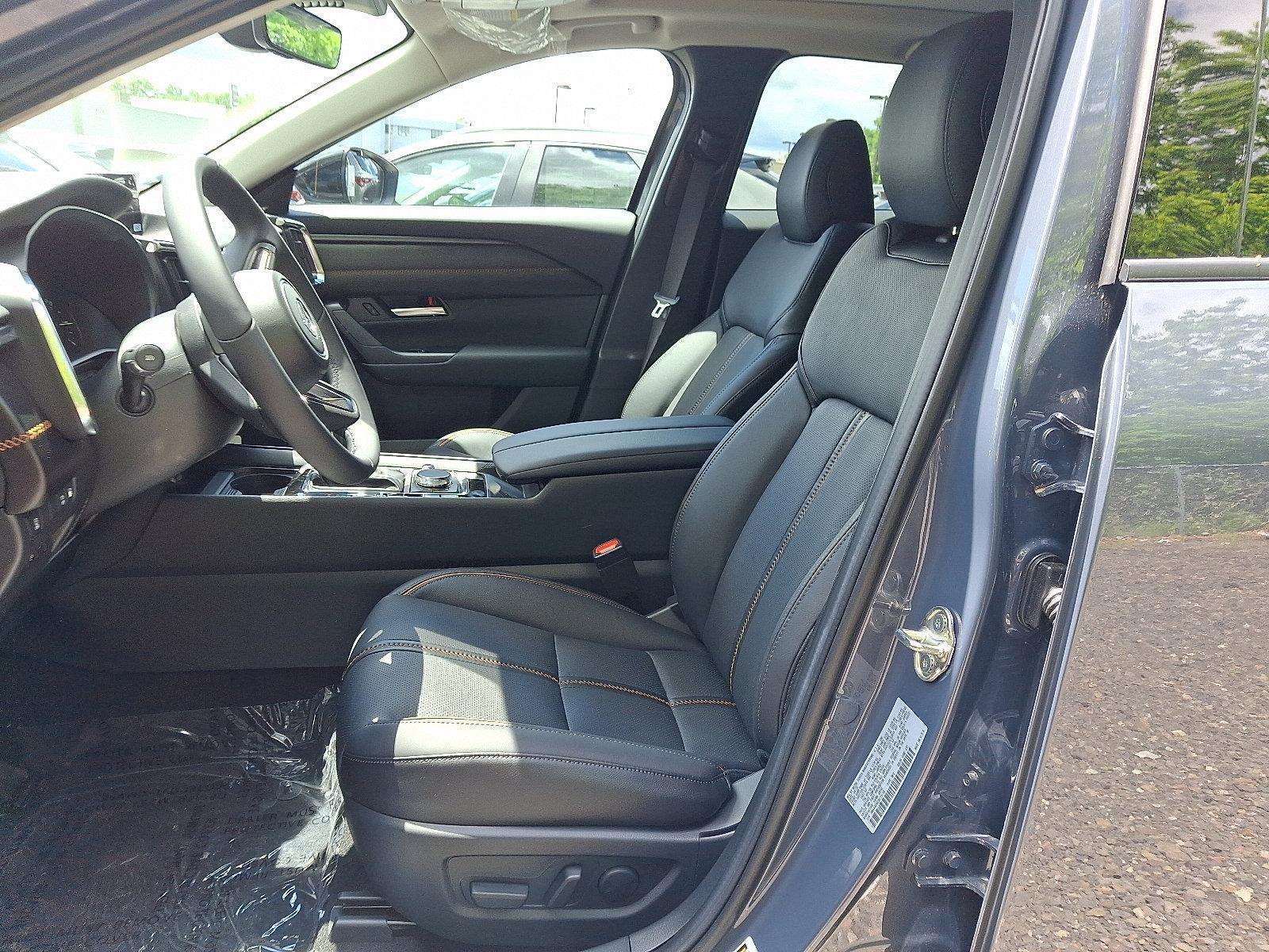 2025 Mazda CX-50 Hybrid Vehicle Photo in Trevose, PA 19053