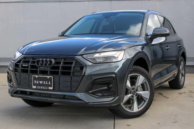 2024 Audi Q5 Vehicle Photo in SUGAR LAND, TX 77478