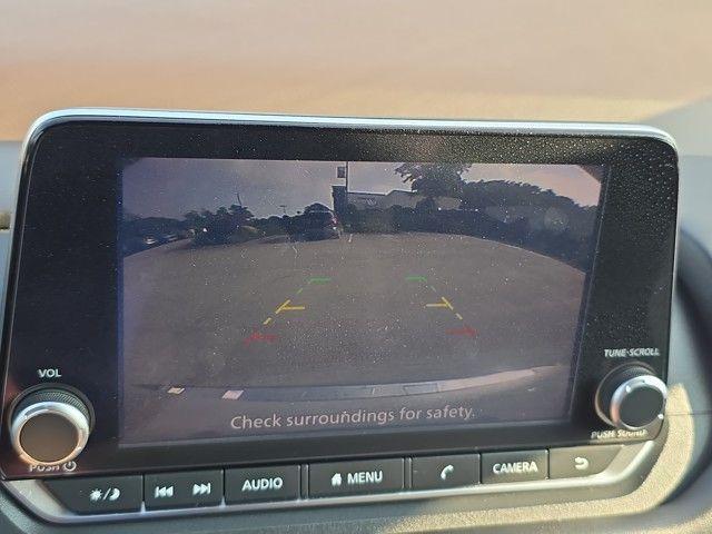 2022 Nissan Rogue Vehicle Photo in Pleasant Hills, PA 15236