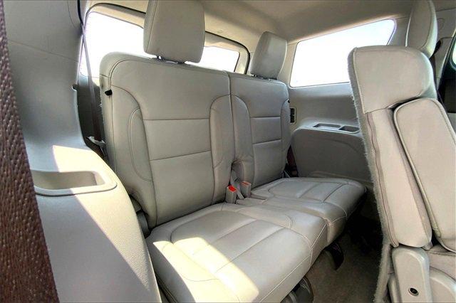 2017 GMC Acadia Vehicle Photo in TOPEKA, KS 66609-0000