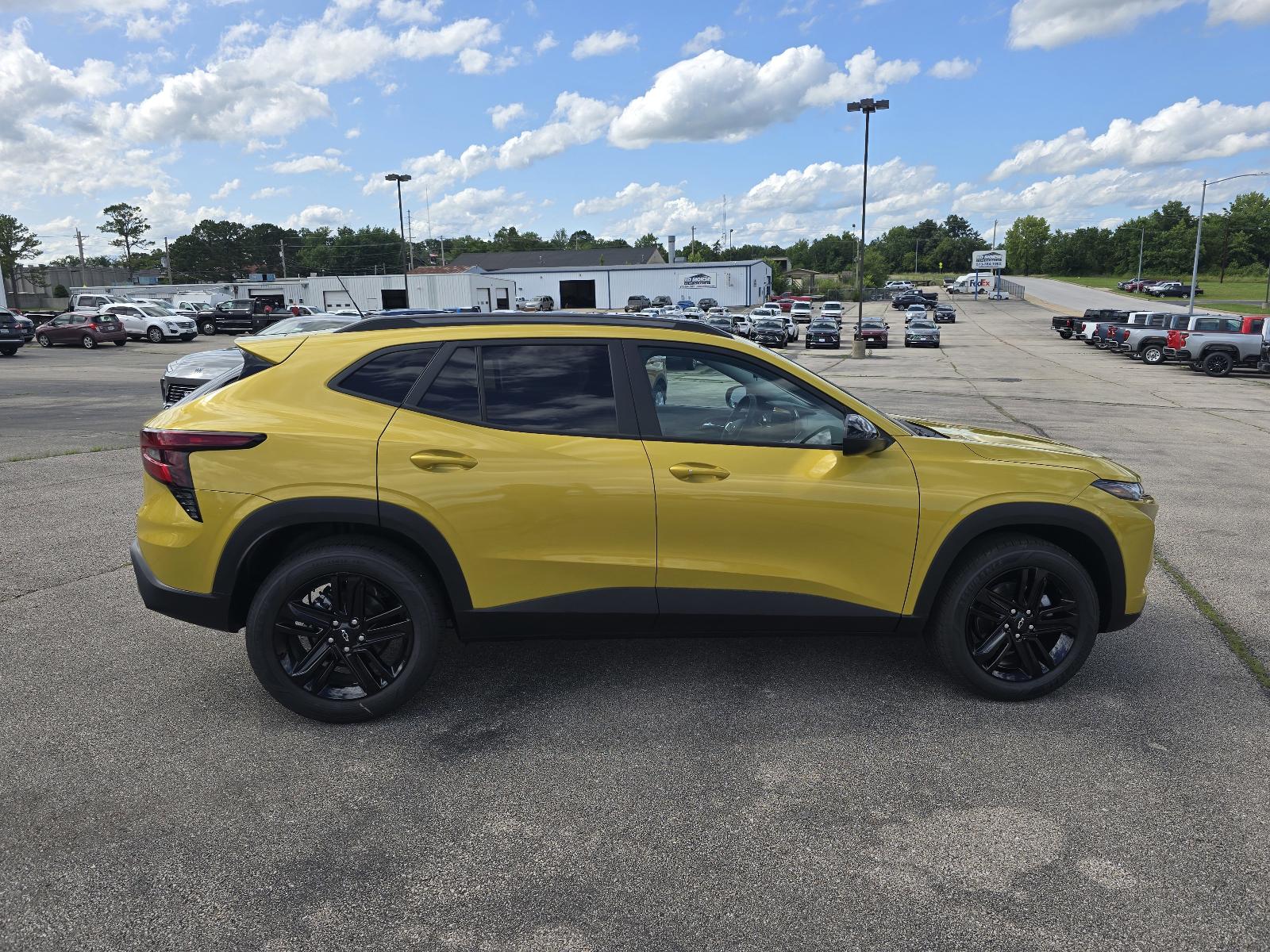 2025 Chevrolet Trax Vehicle Photo in Rolla, MO 65401