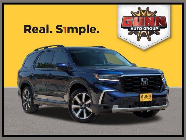 2025 Honda Pilot Vehicle Photo in San Antonio, TX 78230