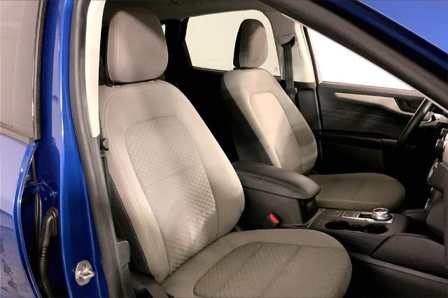 2022 Ford Escape Vehicle Photo in Lees Summit, MO 64086