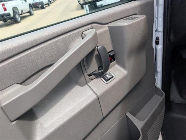 2025 Chevrolet Express Commercial Cutaway Vehicle Photo in ENGLEWOOD, CO 80113-6708
