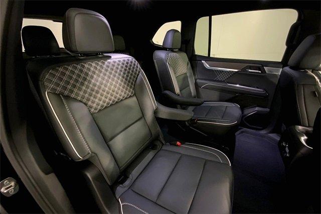 2024 GMC Acadia Vehicle Photo in INDEPENDENCE, MO 64055-1377