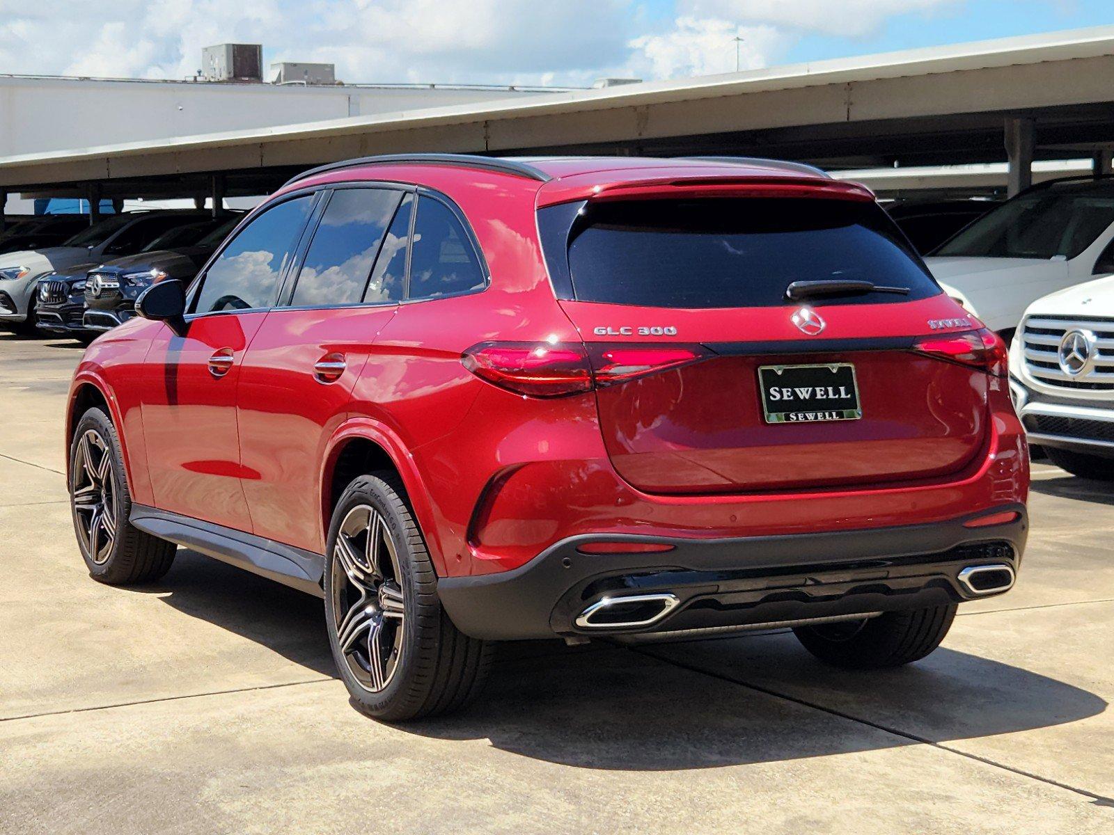 2024 Mercedes-Benz GLC Vehicle Photo in HOUSTON, TX 77079