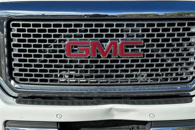 2017 GMC Sierra 2500HD Vehicle Photo in SPOKANE, WA 99202-2191