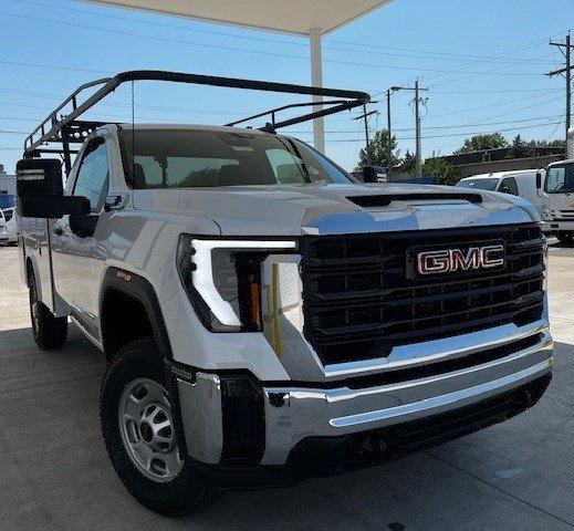 2024 GMC Sierra 2500 HD Vehicle Photo in TOPEKA, KS 66609-0000