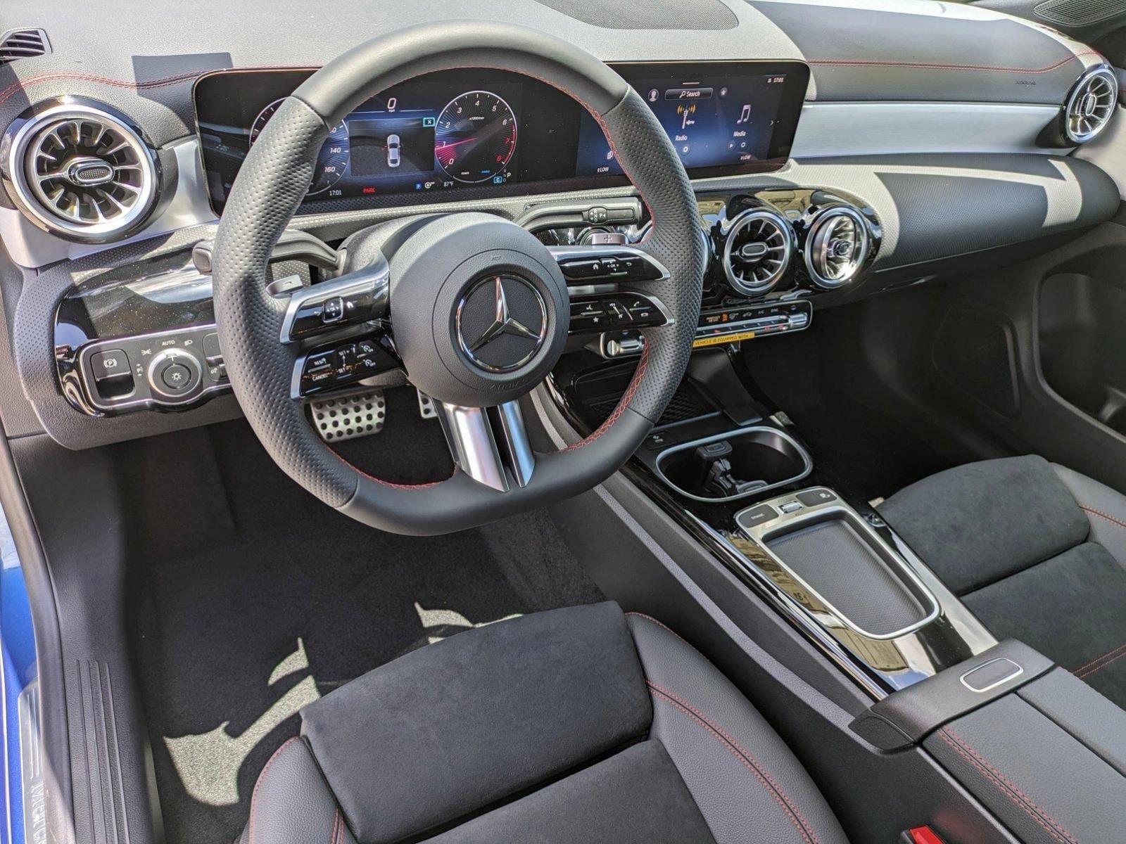 2025 Mercedes-Benz CLA Vehicle Photo in Coconut Creek, FL 33073