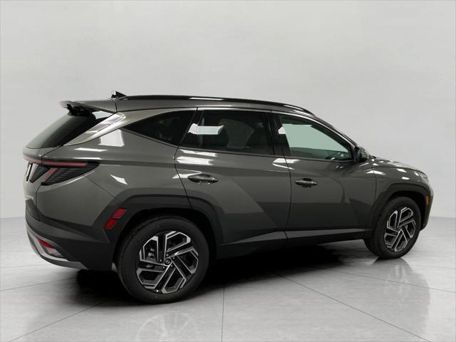 2025 Hyundai TUCSON Hybrid Vehicle Photo in Appleton, WI 54913