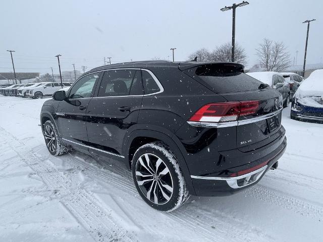 2021 Volkswagen Atlas Cross Sport Vehicle Photo in BEACHWOOD, OH 44122-4298