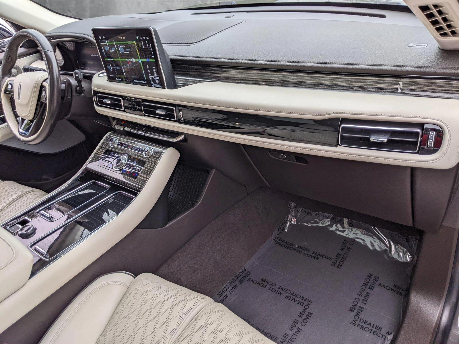 2022 Lincoln Aviator Vehicle Photo in PEMBROKE PINES, FL 33024-6534