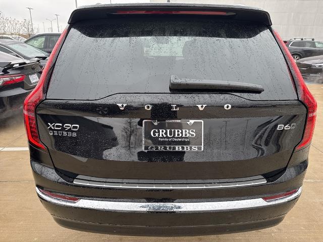 2025 Volvo XC90 Vehicle Photo in Grapevine, TX 76051