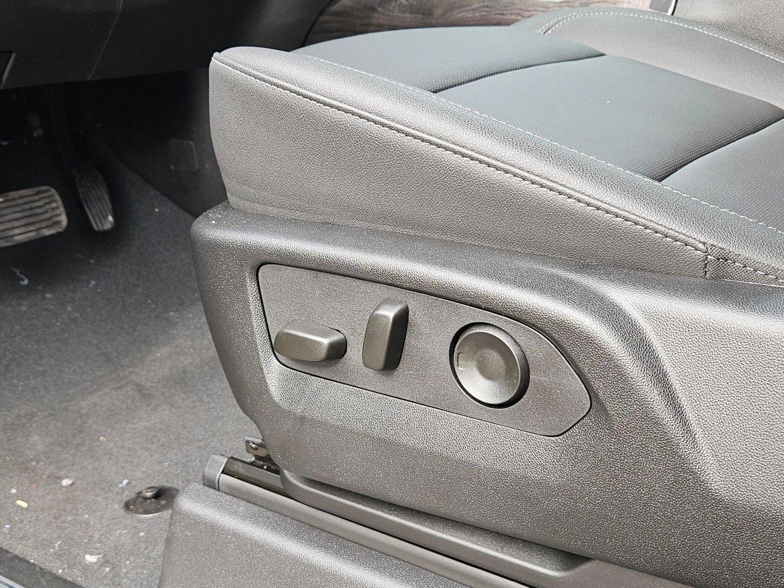 2025 Chevrolet Silverado 1500 Vehicle Photo in PEORIA, AZ 85382-3715
