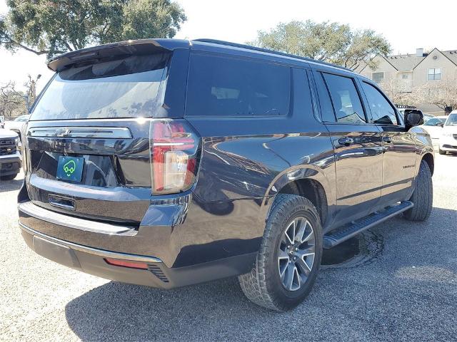 Used 2022 Chevrolet Suburban Z71 with VIN 1GNSKDKD8NR196029 for sale in Houston, TX