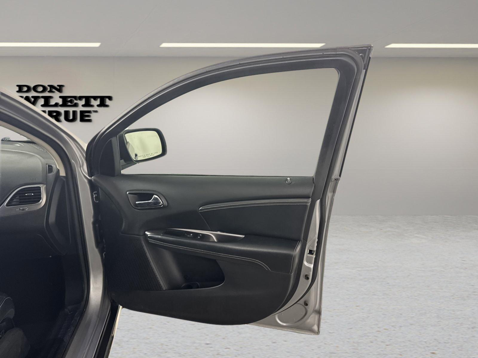 2015 Dodge Journey Vehicle Photo in GEORGETOWN, TX 78626-7508