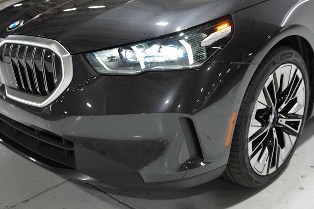 2024 BMW 530i Vehicle Photo in GRAPEVINE, TX 76051