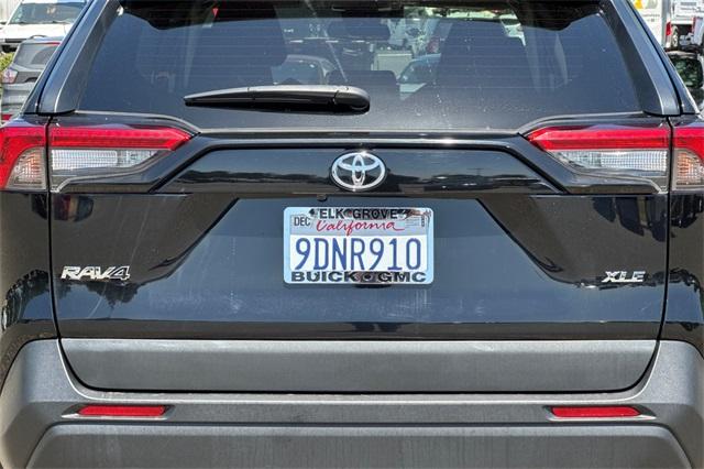 2022 Toyota RAV4 Vehicle Photo in ELK GROVE, CA 95757-8703