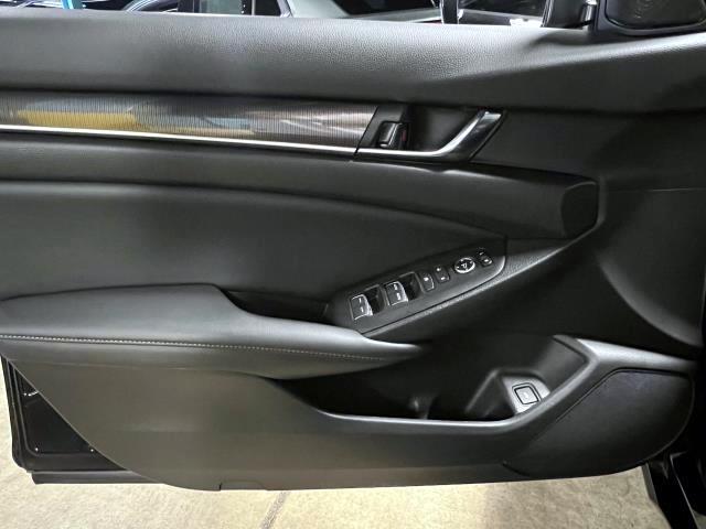 2022 Honda Accord Sedan Vehicle Photo in Roslyn, NY 11576