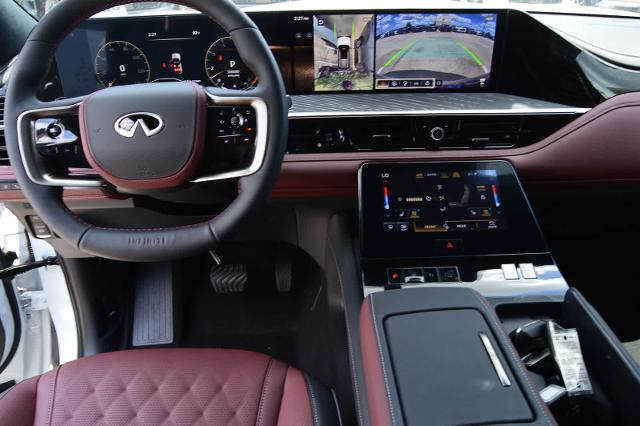 2025 INFINITI QX80 Vehicle Photo in Houston, TX 77090