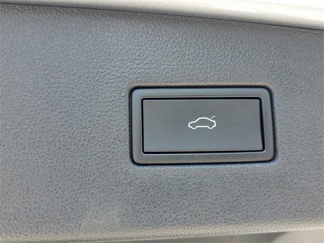 2022 Volkswagen Tiguan Vehicle Photo in SUNRISE, FL 33323-3202