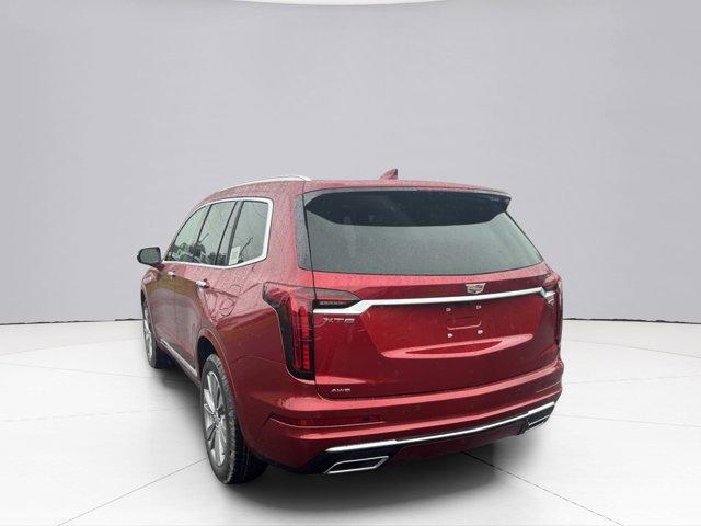2025 Cadillac XT6 Vehicle Photo in LEOMINSTER, MA 01453-2952