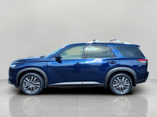 2022 Nissan Pathfinder Vehicle Photo in Oshkosh, WI 54904