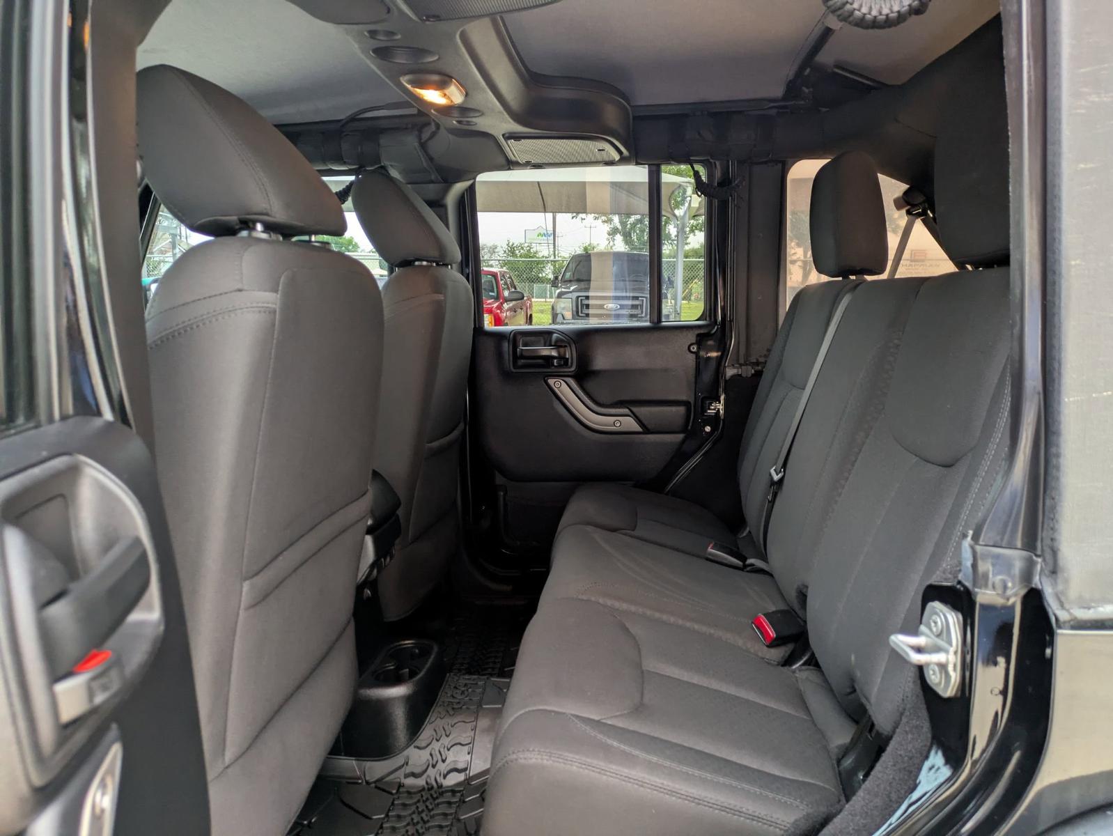 2015 Jeep Wrangler Unlimited Vehicle Photo in SELMA, TX 78154-1460