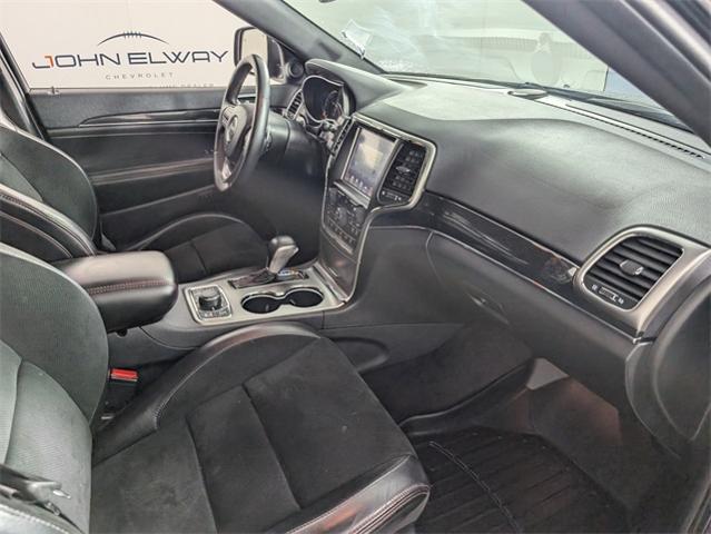 2017 Jeep Grand Cherokee Vehicle Photo in ENGLEWOOD, CO 80113-6708