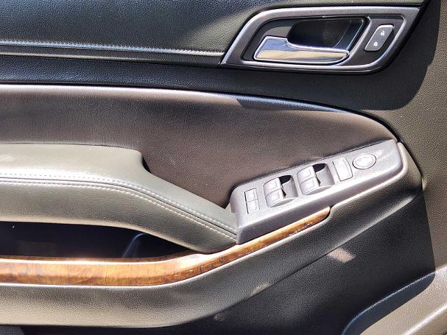 2019 Chevrolet Tahoe Vehicle Photo in DENTON, TX 76210-9321