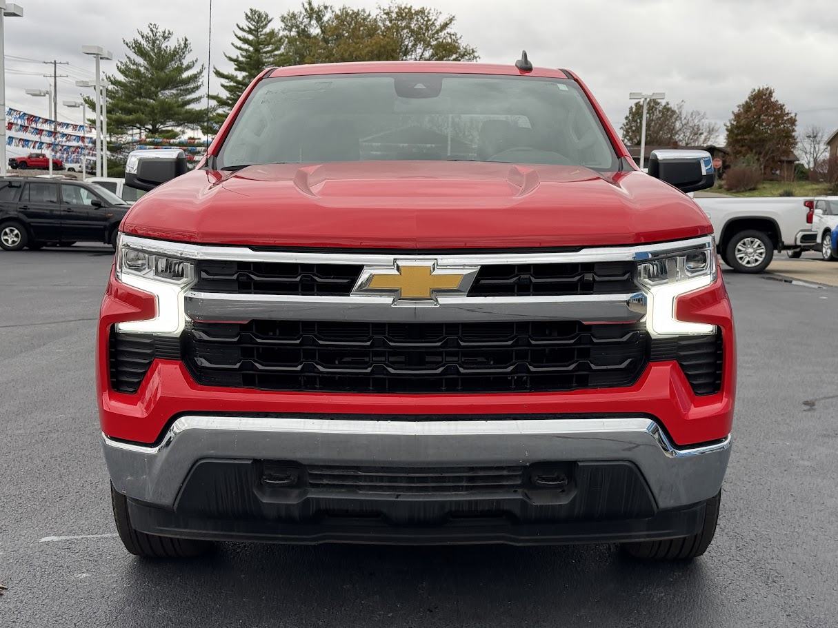 2022 Chevrolet Silverado 1500 Vehicle Photo in BOONVILLE, IN 47601-9633