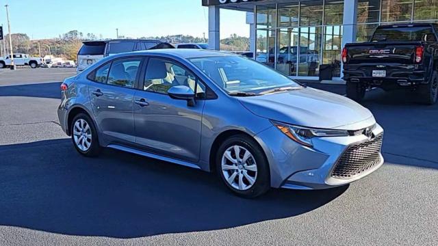 Used 2020 Toyota Corolla LE with VIN JTDEPRAE5LJ113604 for sale in Birmingham, AL