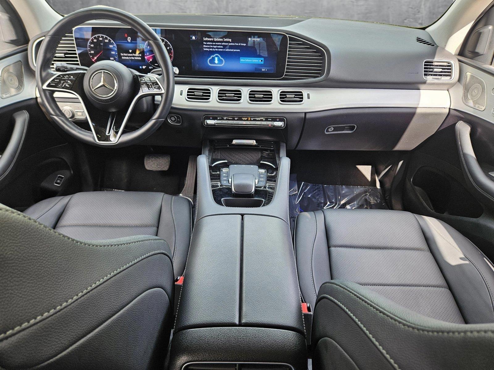 2024 Mercedes-Benz GLE Vehicle Photo in Pembroke Pines , FL 33027